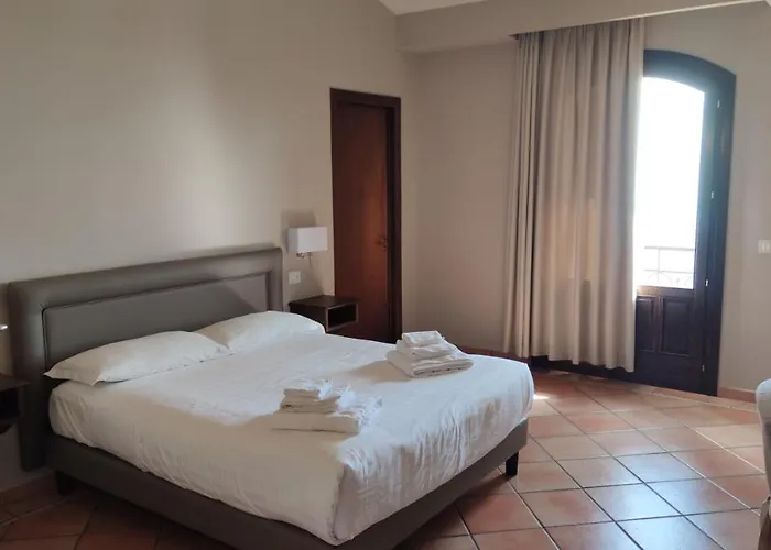 Hotell Airone Wellness 4*