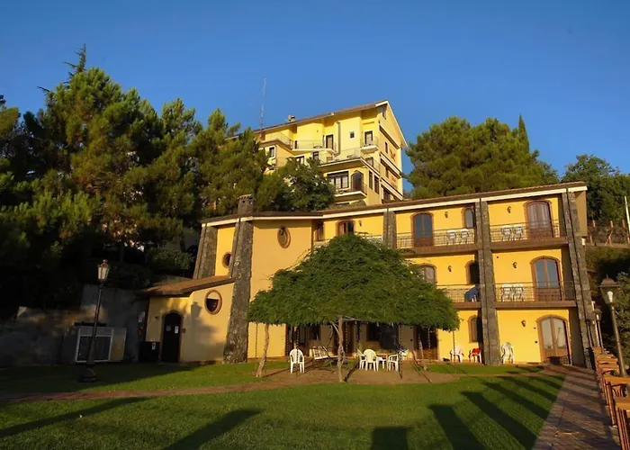 Airone Wellness Hotell 4*